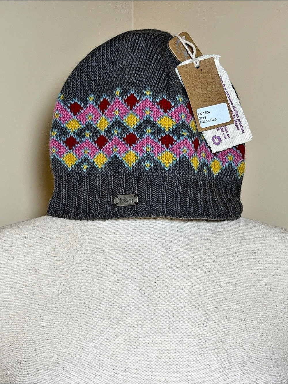 KuSan Wool Beanie Hat Gray Fair Isle Geometric Pull On Cap NWT PK 1804